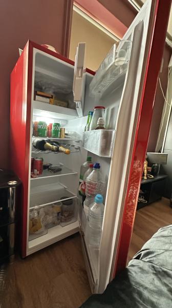 Hisense Fridge Freezer - Image 2